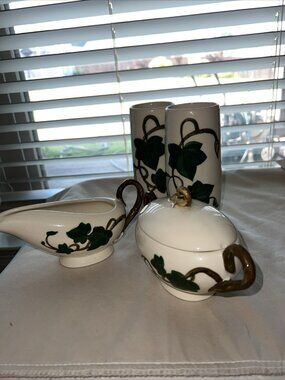 Metlox Poppy Trail Vernon California Ivy 2 Tumblers Sugar Bowl and Creamer